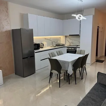 Aura Seaview Beachfront Apartament Durrës