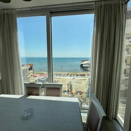 Apartament Aura Seaview Beachfront *