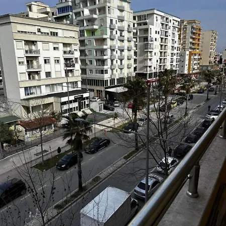 Aura Seaview Beachfront * Durrës